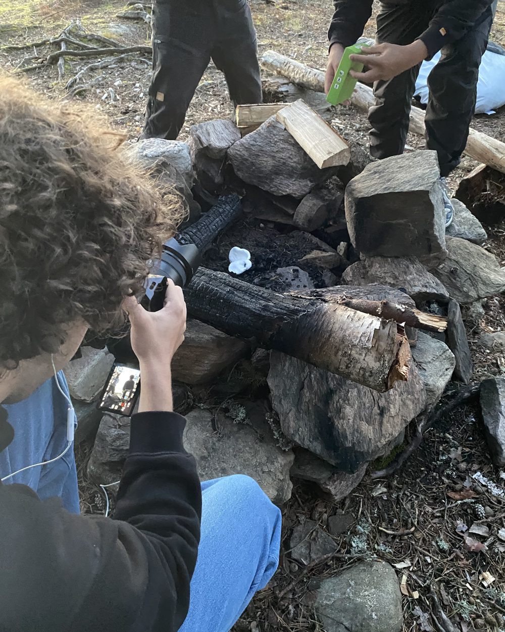 Filmen bij het kampvuur