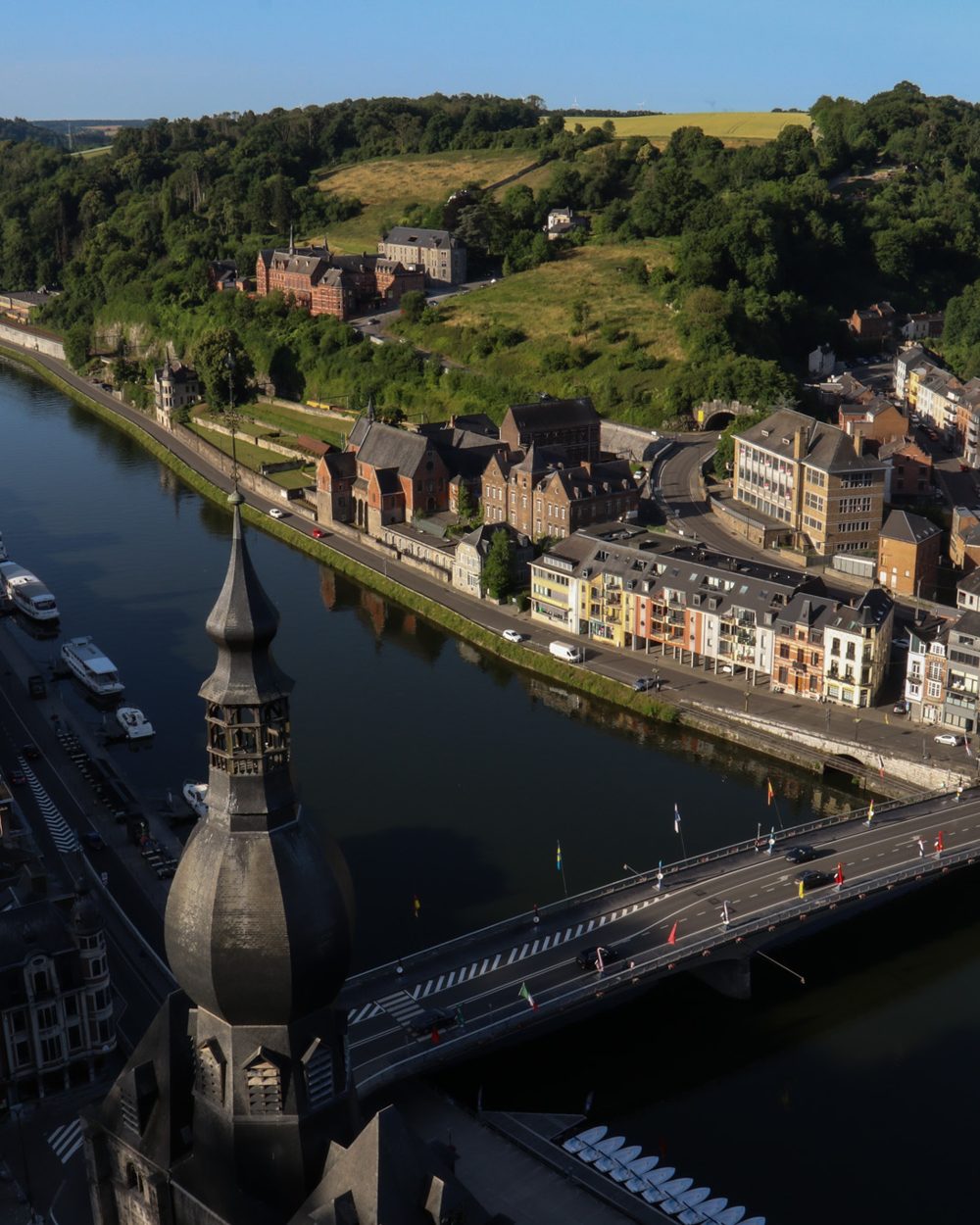 Uitzicht over Dinant en de Maas