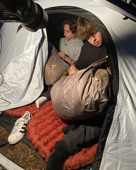 Opnames in de tent, Survival Coppens
